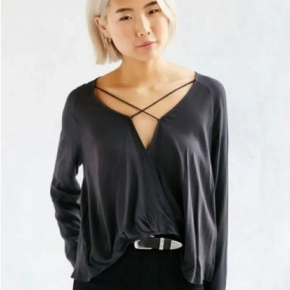 Silence + Noise Black Faux Wrap Long Sleeve Peasant Blouse